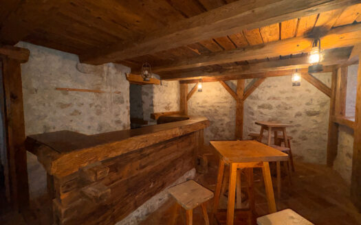 Lessoc – Charmant restaurant de village à louer